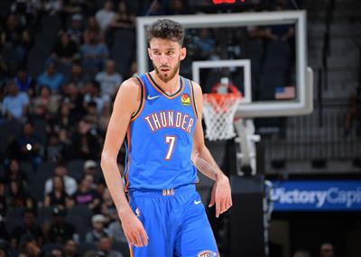 นักข่าวของทีม: โฮล์มเกรนและคาร์สัน วอลเลซสามารถเล่นเกมวันนี้กับฮอว์กส์ได้