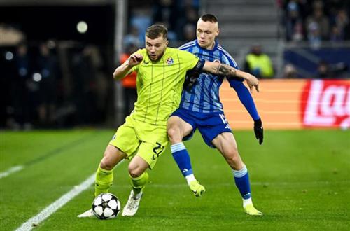 สโลวาน บราติสลาวา พบ ดินาโม ซาเกร็บ