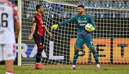 กายารี่ vs เครโมเนส