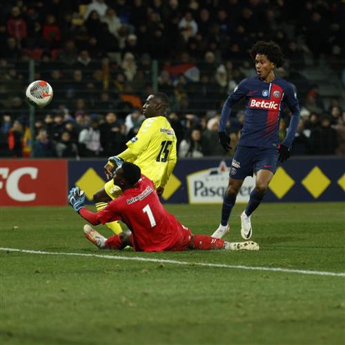 โอร์แลงส์ ยูเอส 45 พบ ปารีส แซงต์ แชร์กแมง