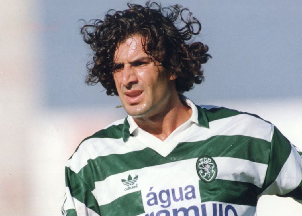 สื่อโปรตุเกส : โซเชียลมีเดียกีฬาโปรตุเกสโพสต์ข้อความฉลองวันเกิด ฟิโก้ ซึ่งตอนนั้นทะเลาะกับแฟนๆ อย่างดุเดือด