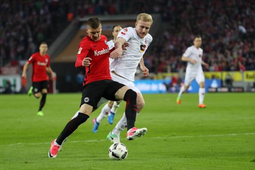 ไอน์ทรัค แฟร้งค์เฟิร์ต พบ โคโลญจน์